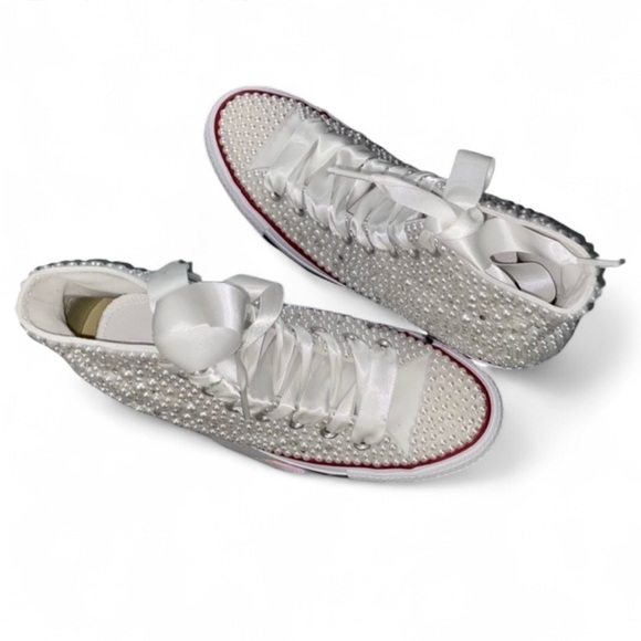 Crystal Diamonds & Pearls High Top Converse Sizes 5-14 New With Ribbon Laces - Picture 2 of 13
